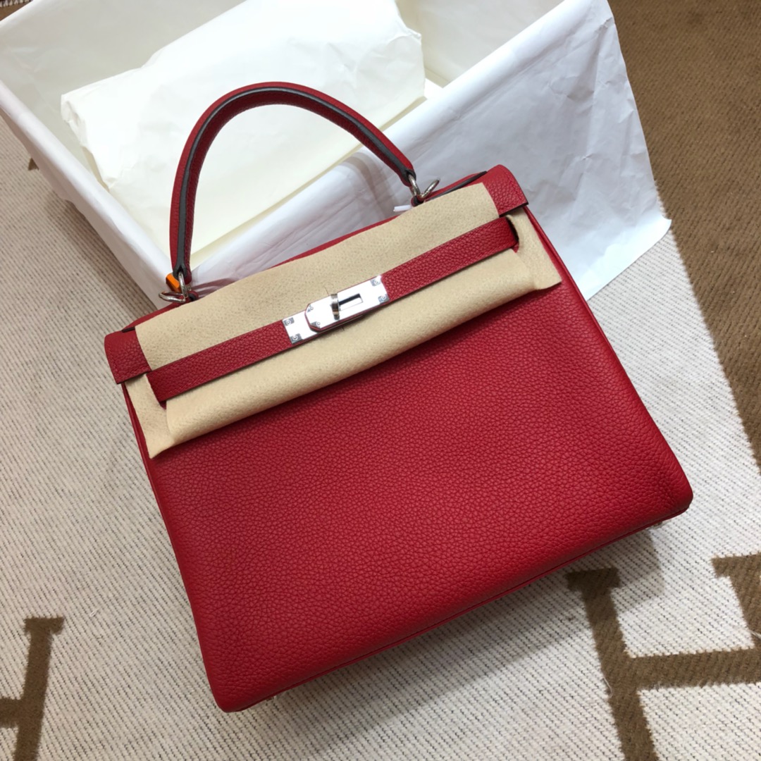 Hermes Kelly 28cm Handbag Shoulder Bag in Dark Red Togo Leather